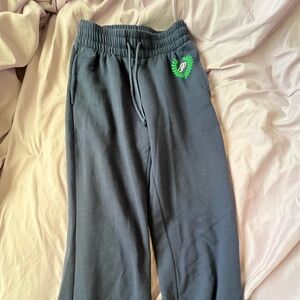 PINK/Victorias Secret size xs sweat pants